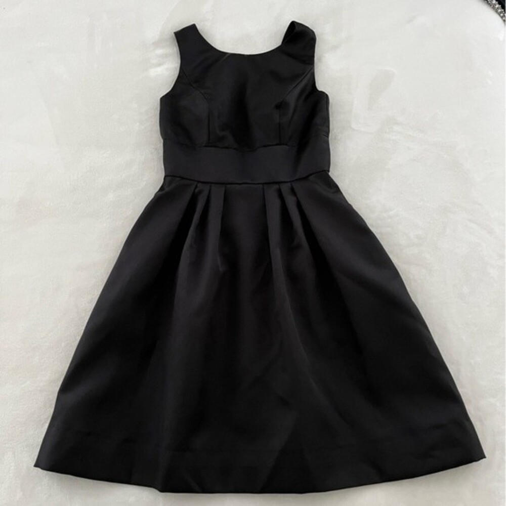 Alfred Sung Black Bridesmaid Cocktail Length Dress Style D660, Size 2 - Picture 6 of 13